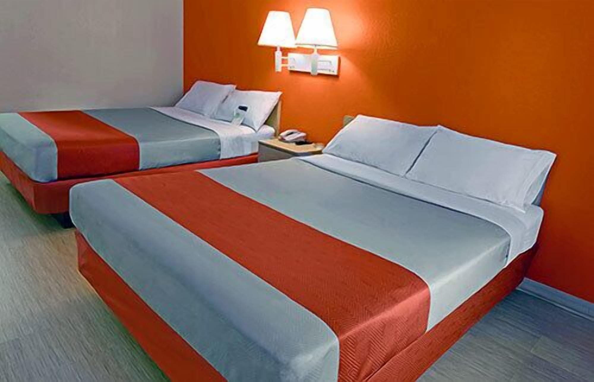 Hotel 6-albany, Ny Albany