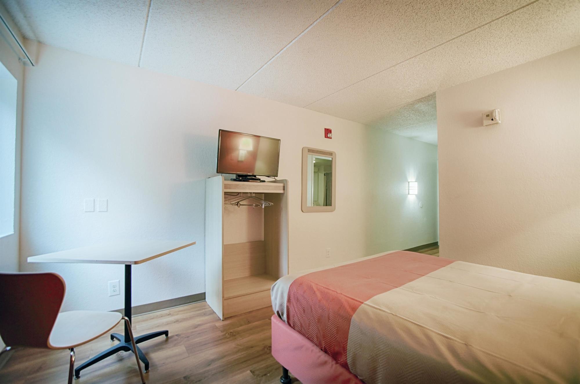Hotel 6-albany, Ny Albany