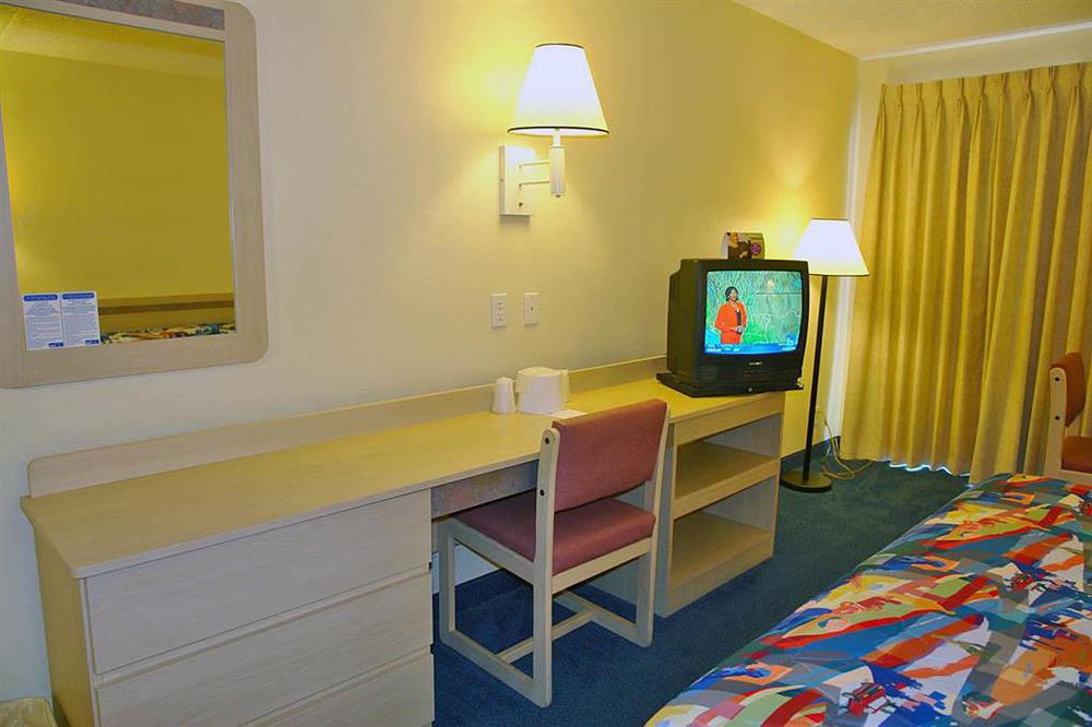 6-albany, Ny 2*