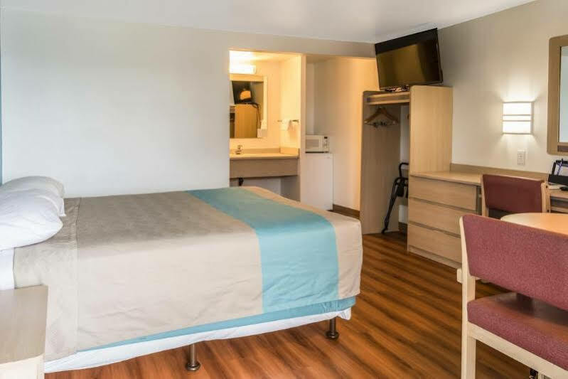 6-albany, Ny Hotel 2*